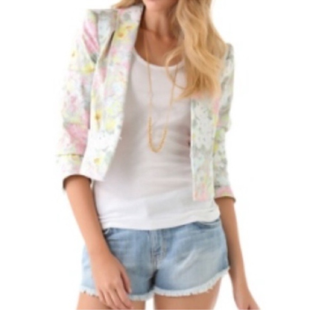 Alice + Olivia Floral Joella Short Blazer